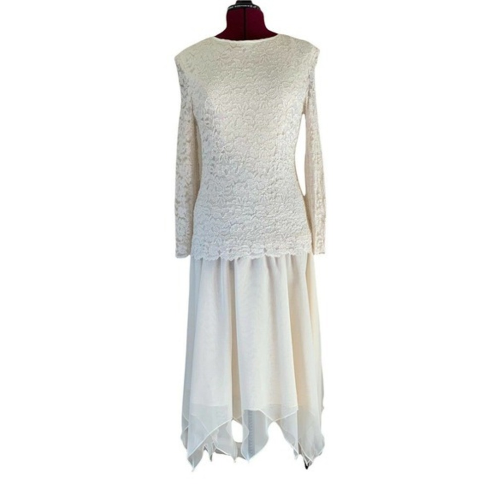 Stunning! Lace-Up Back Stretch Lace & Taffeta Tea Length Vintage Occassion Dress